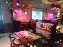 C6250店面转让 位于昌吉市健康东路海棠天街附近