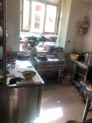 C6255店面转让 昌吉市上海花园后门商业街餐饮