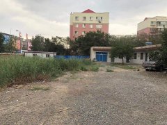 C6309出租昌吉市建国西路华美庭院旁大院子