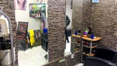 C6321老满城街30平米美发店转让