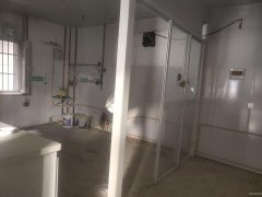 C6382店铺出租 位于昌吉市解放路本地大寺对面店铺