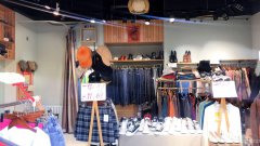 C6392新市区鲤鱼山路天悦龙庭服装店转让