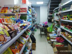 C6396昌吉市和谐丁香园大型小区内营业中果蔬店转让