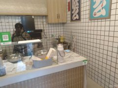 C6400店面转让 位于昌吉市延安北路供电巷内