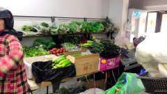 C6447米东区朝阳雅居北门果蔬店转让