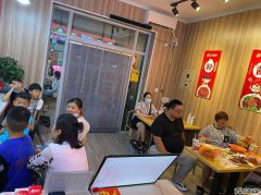 C6473店面转让 位于昌吉市北京北路老党校附近