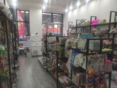 C6481店面转让 位于昌吉市亚中商城创智城进口处
