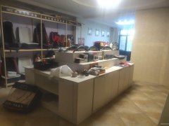 C6493店面出租 位于昌吉市石河子西路森林大第小区