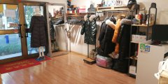 C6502昌吉市建国西路临街雁悦服饰店无转让费