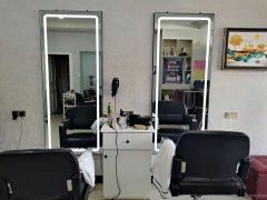 （成功案例）C6514火爆理发店转让  位于昌吉市长宁南路江