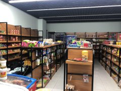 C6620昌吉学院宿舍楼下摊位出租