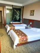 C6635商业楼出租转让 位于昌吉市长宁南路华尔兹附近