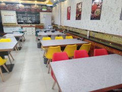 C6640店面转让 位于昌吉市长宁南路五彩新城附近