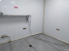 C6658门面出租 位于昌吉市中山路枫叶广场