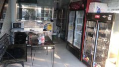 C6664店面转让 位于昌吉市青年南路容锦酒店附近