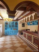 C6662鲤鱼山南路金石榴餐饮广场出租