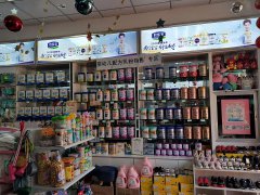 C6688店铺转让 位于昌吉市长宁南路华尔兹音乐城小区