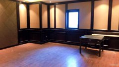 C6682绿城玉园南门旺铺出租