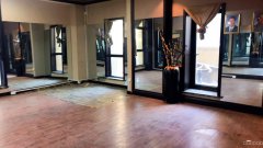 C6682绿城玉园南门旺铺出租