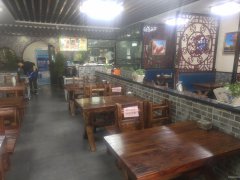 C6721店铺转让 位于昌吉市南公园西路大上海花园小区