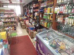 C6774店铺转让 位于昌吉市商城路宇逸家园小区