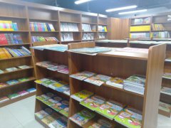 C6791位于昌吉市富友学府苑学校附近文化用品超市转让