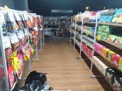 C6822店面转让 位于昌吉市文化东路农校前门附近