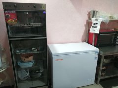 C6833迎宾路莱茵庄园餐饮一条街摩卡轻食快餐店急转