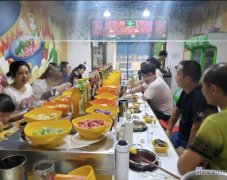 C6862急转，盛疆步行街夜市市场有小火锅店转让