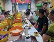 C6862急转，盛疆步行街夜市市场有小火锅店转让