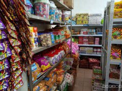 C6876店面转让 位于昌吉市亚中商城内店面转让