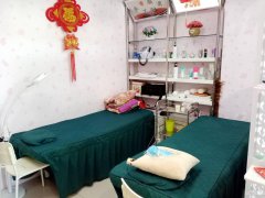 C6890昌吉市天和婚恋广场公交车站正对面营业中千羽美妆转让