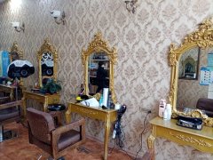 C6931米东区稻香中路稻香宾馆旁营业中美发店转让