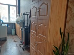 C6931米东区稻香中路稻香宾馆旁营业中美发店转让