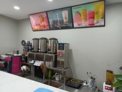 C6985店面转让 位于昌吉市富有国际沈阳巷