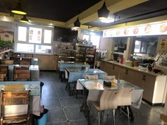 C6994绿洲路州四中对面火爆餐厅转让