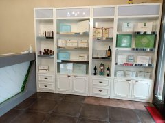 C7018店面转让 位于乌市西外环路昊元上品附近