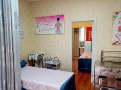 （成功案例）C7023昌吉市绿州北路新加坡花园东院公交车站旁