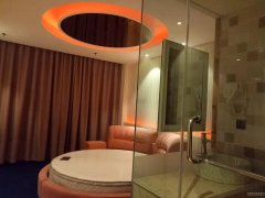 （成功案例）C7053昌吉市屯河北路公交车站旁花儿印象主题酒