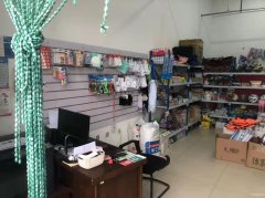 C7061店面转让 位于五家渠市职业技术学校内