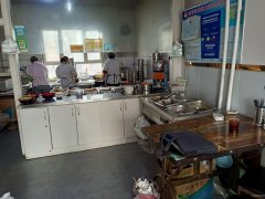 C7063店面转让 位于昌吉市绿洲北路绿洲华庭小区