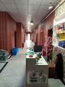 C7085昌吉市延安南路与塔城东路红绿灯路口营业中农家乐转让