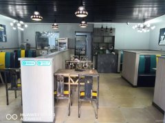 C7091米东区永祥西街维也纳酒店楼下餐厅转让