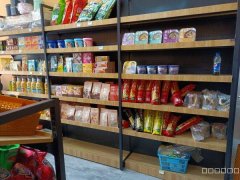 C7145店面转让 位于昌吉市乌伊西路亚中商城内