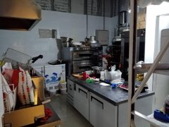 C7154融投小镇学生公寓楼下恩焙优品（蛋糕饮品炸鸡汉堡店）