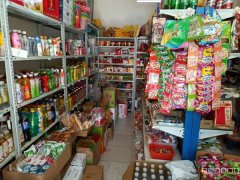 C6157店面转让 位于昌吉市健康西路和乐园小区门口