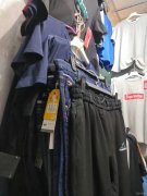 C7193铁路局天亿达服装店低价急转