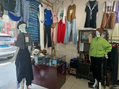 C7224店面转让 位于昌吉市长宁南路上海花园后门