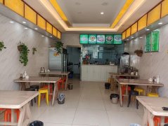 C7320米东区古牧地西路南二巷餐厅转让