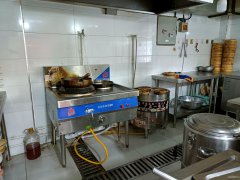 （成功案例10天转出）C7327店面转让 位于昌吉市长宁南路